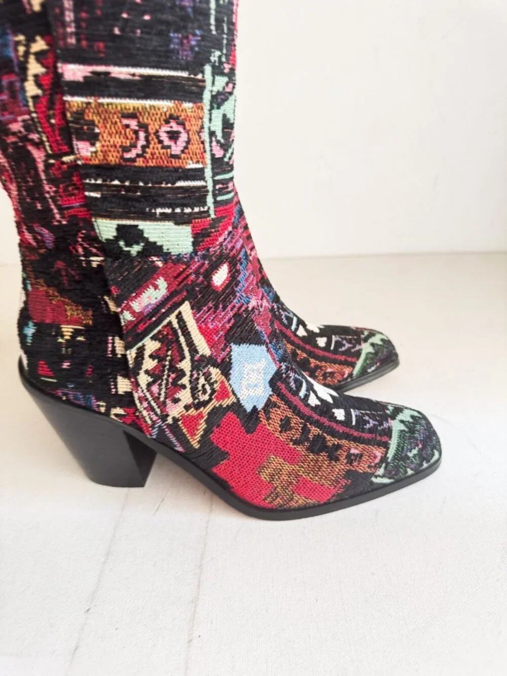 JESSICA SIMPSON JS-RAVYN Tapestry Canvas Boho Southwestern Tall Boots 5